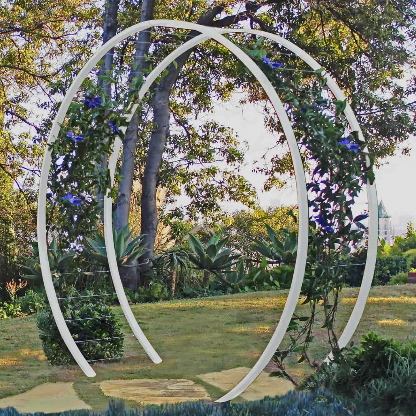 Gracie Modern Arbor